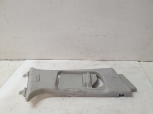 Mercedes Benz C-Class 204 (2007–2014) Keskpiilari siseviimistlus A2046903826 - 2