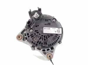 RENAULT Trafic lV (2022–2026) Alternator 231008648R - 2