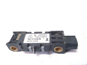 Airbag sensor - 0285003019