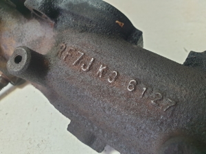 Exhaust manifold - RF7JK38127