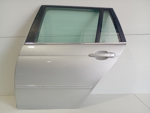 Rear side doors and their parts