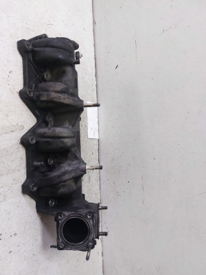 Mazda 5 (2005–2010) Intake manifold - 3