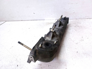 Mazda 5 (2005–2010) Intake manifold - 4