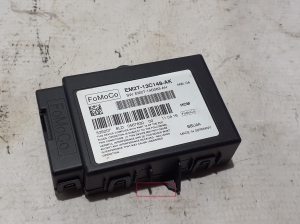   Light control module  - EM2T13C148AK 