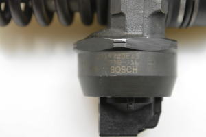 Volkswagen Touran I (2003–2010) Injektor Einspritzdüse 038130073AG - 2