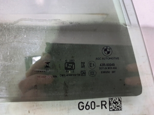 BMW i5 G60 (2023–2026) Aizmugurējo sānu durvju stikls 51355A08A92 - 3