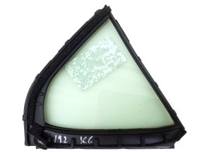 LEXUS IS (2005–2013) Tagumise külgukse kolmnurkklaas 6812453090 - 2