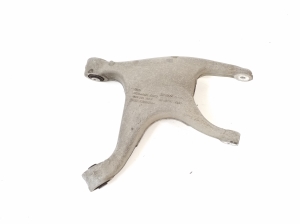 Bras de suspension arrière - 8R0505312F