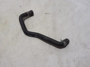 BMW i5 G60 (2023–2026) Jahutusradiaatori voolik 64219872142 - 3