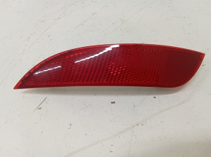Rear bumper reflector - F1EB13B415A