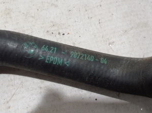 BMW i5 G60 (2023–2026) Jahutusradiaatori voolik 64219872140 - 2