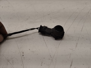 Parkošanās sensors aizmugurē - 9261582