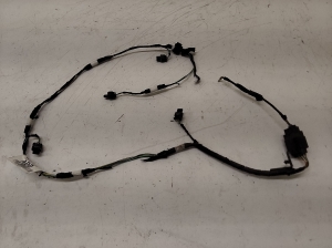 Rear parking sensor cable - BV6T15K868