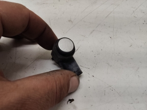 Rear parking sensor - CJ5T15K859