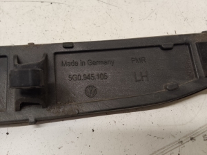 Volkswagen Golf VII (2012–2026) Rückstrahler Stoßstange hinten 5G0945105 - 3