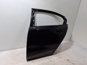BMW i5 G60 (2023–2026) Rear side doors 5A32EA7 - 3