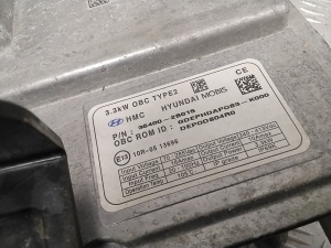 Kia Niro (2016–2022) Battery charging unit 364002B015 - 7