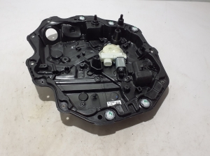 Rear side door window regulator - 5A08A84
