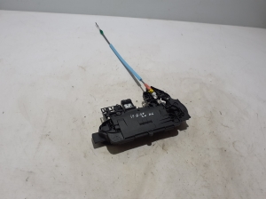 BMW i5 G60 (2023–2026) Rear side door exterior handle and its parts - 2