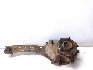 Mazda 5 (2005–2010) Rear wheel hub - 2
