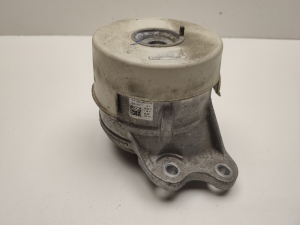 Mercedes Benz EQC N293 (2019–2026) Engine mount A2932400100 - 4