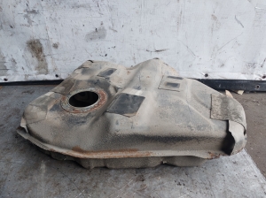 Mazda 5 (2005–2010) Fuel tank - 4