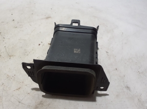 BMW i5 G60 (2023–2026) Piduri õhukanal 9883898 - 2