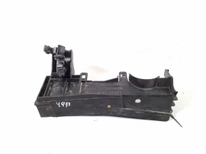 Sonstiger Halter - 4M0971871BG