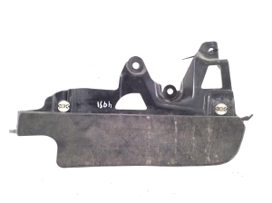 Porsche Cayenne (92A) (2017–2026) Mud flap 9Y0854816A - 3