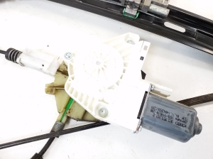 AUDI A7 (2010–2018) Front door window regulator 4G8837461B - 2