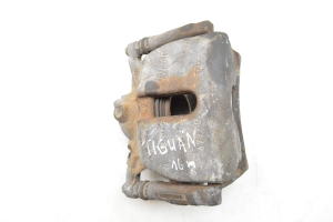 Volkswagen Tiguan (2017–2026) Front brake caliper - 3