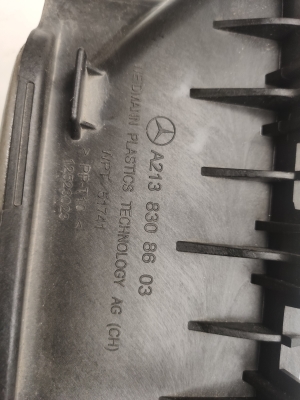 Mercedes Benz EQC N293 (2019–2026) Sonstiges Teil des Luftfiltergehäuses A2138308603 - 3