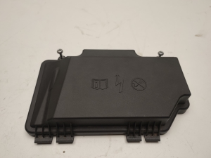   Front fuse box cover  - A2055402328 