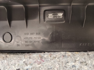 Volkswagen Golf VI (2008–2013) Trunk lid trim panel 5K6867605 - 2