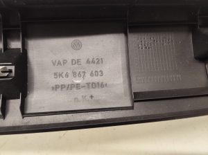 Volkswagen Golf VI (2008–2013) Trunk lid trim panel 5K6867605 - 4