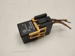 Mercedes Benz EQC N293 (2019–2026) Relejs A0025429319 - 3