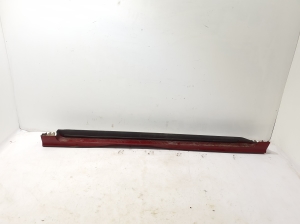 Schwellerverkleidung außen - E1GJ10155A