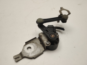 Mercedes Benz EQC N293 (2019–2026) Sensor an der Hinterradnabe A0009053704 - 4