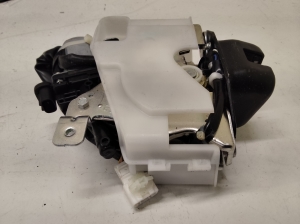 Honda CR-V (2012–2016) Heckklappenschloss 1638000120 - 3