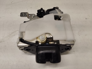 Honda CR-V (2012–2016) Heckklappenschloss 1638000120 - 4