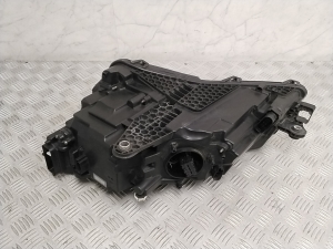 Skoda Superb (2015–2026) Scheinwerfer vorne 3V1941016D - 4