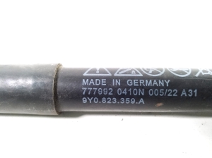 Porsche Cayenne (92A) (2017–2026) Hood prop/gas strut 9Y0823359A - 3