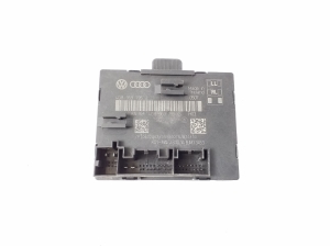   Rear side door control unit  - 4G8959795G 