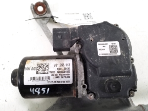 Porsche Cayenne (92A) (2017–2026) Windshield wiper mechanism and its parts 761955023C - 2