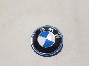 BMW i5 G60 (2023–2026) Embleem 5A24572 - 4