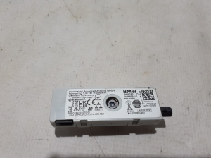 BMW i5 G60 (2023–2026) Antenni võimendi 5A5F0A2 - 2