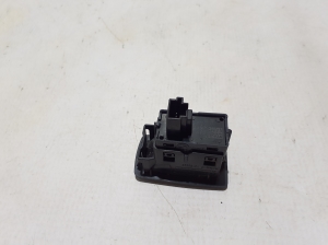 BMW i5 G60 (2023–2026) Trunk opening switch 5A26A31 - 2
