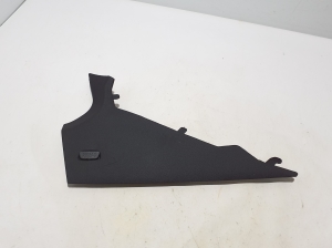  Interior trim of the rear strut  - 5A115C3 