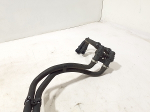BMW i5 G60 (2023–2026) Jahutusradiaatori voolik 17129886638 - 2