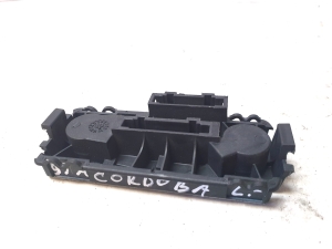 Seat Cordoba (1993–2003) Rear corner tail light bulb holder - 3